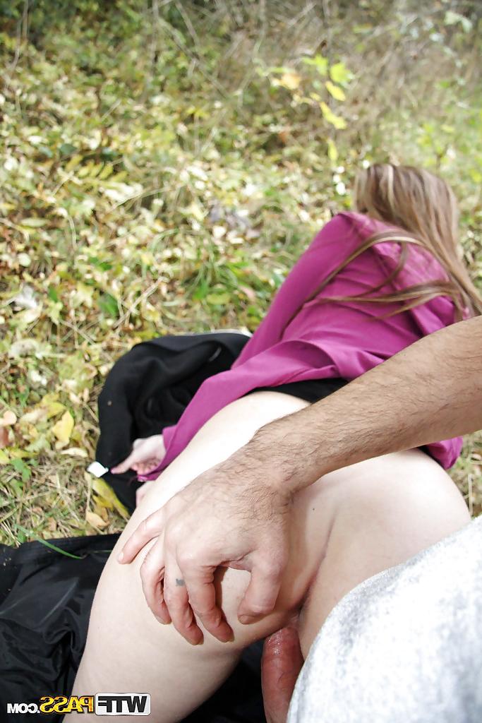 16P Slutty teen gets fucked and facialized in the public park
