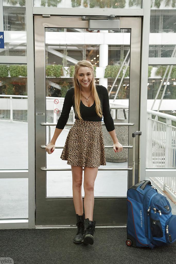 12P Pierced blonde whore Kendra Sunderland flashing her tits in public