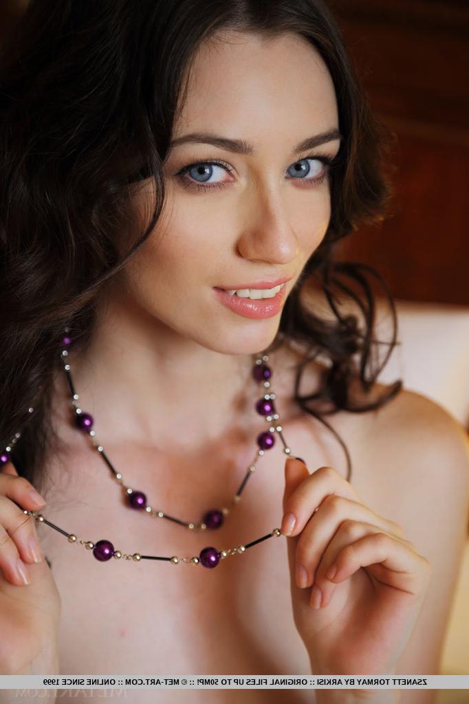 18P Brunette erotic teen Zsanett Tormay removing sexy thong & spreading wide