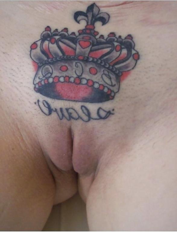 25P BLACK COCK QUEEN