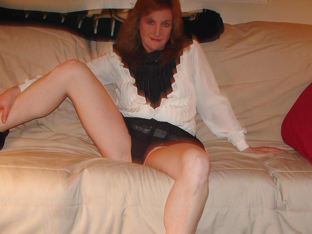 25P Gorgeous Milf Kathleen 