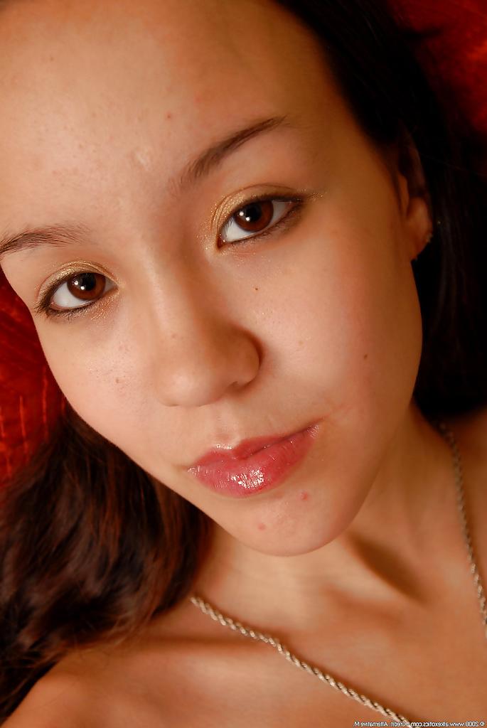 16P Skinny Asian spinner Amai Liu baring flat chest and bald vagina