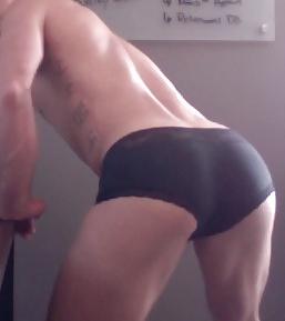 4P Boxers or Panties????  Please Comment