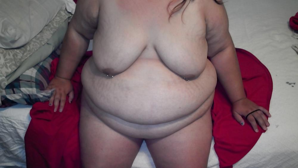 4P Wife in the shower soapin up