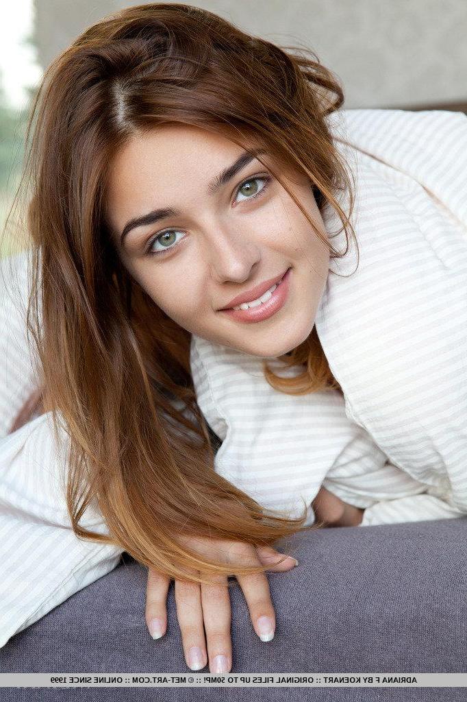18P Pictures of redhead teen Adriana F giving you her beautiful pussy in bed