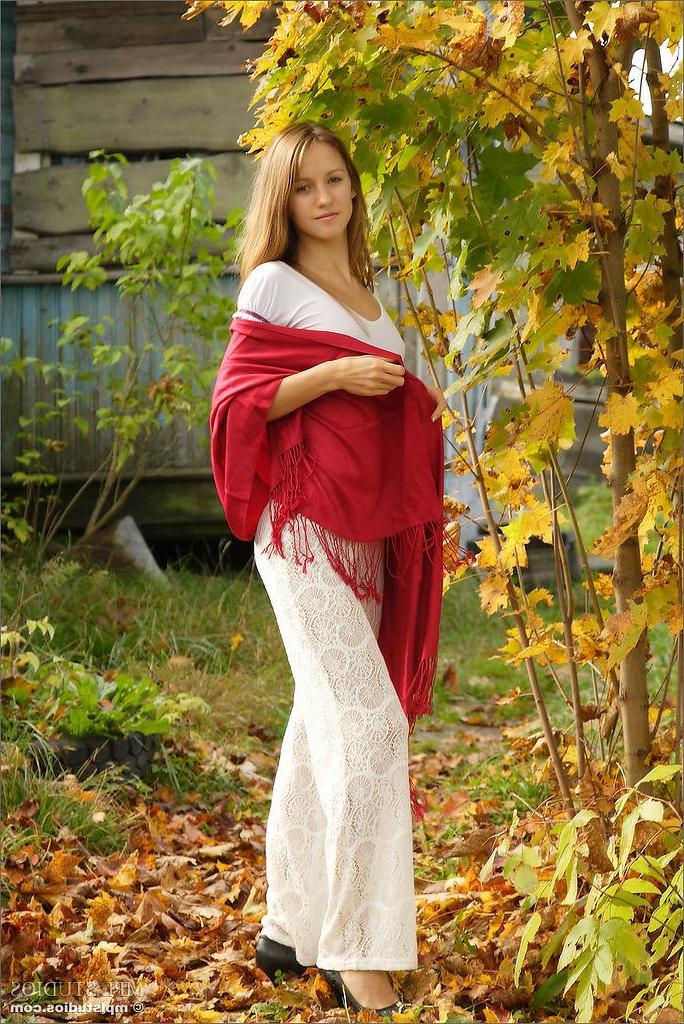 12P MPL Studios Presents Alisa in "Autumn To Remember"