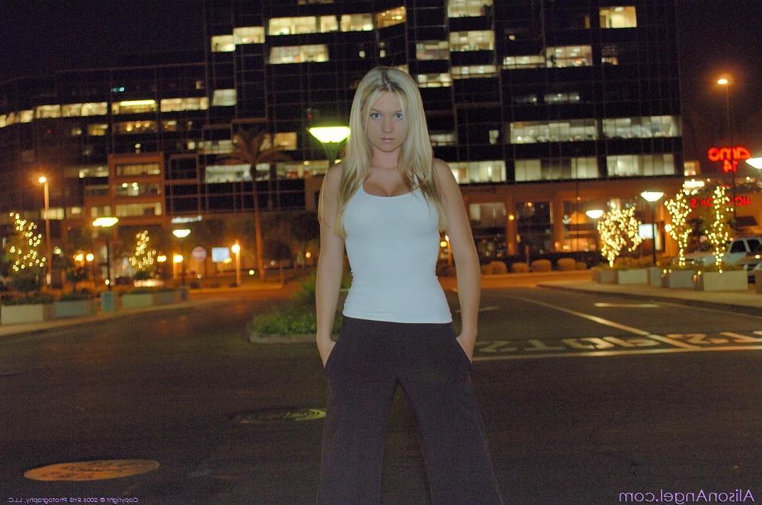 20P Pictures of teen Alison Angel flashing in public