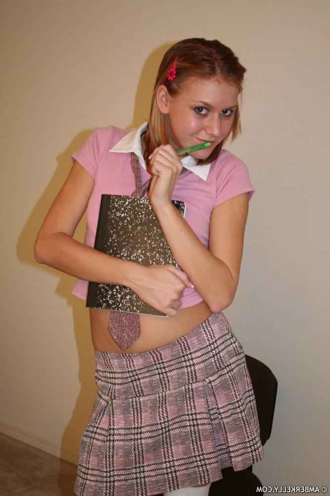 15P Pictures of teen slut Amber Kelly being a bad schoolgirl