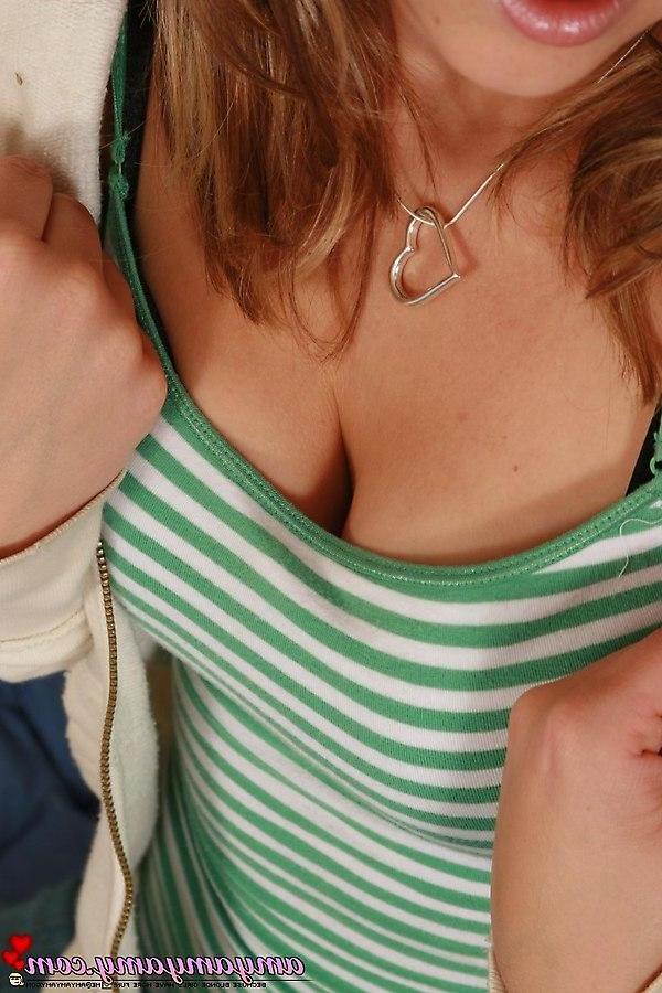 20P Pictures of teen Amy Amy Amy teasing in her underwear