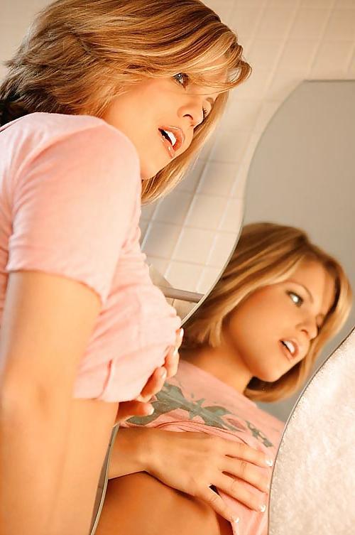 8P THE GIRL IN THE SHOWER