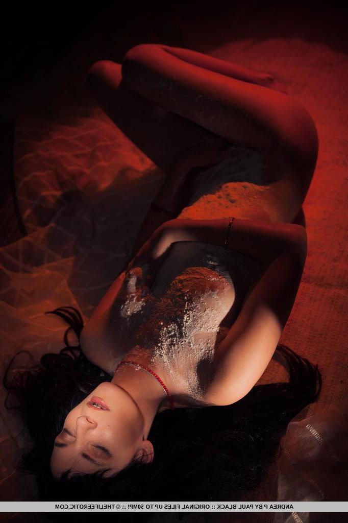 16P Pictures of Andrea P being your personal sexy prostitute