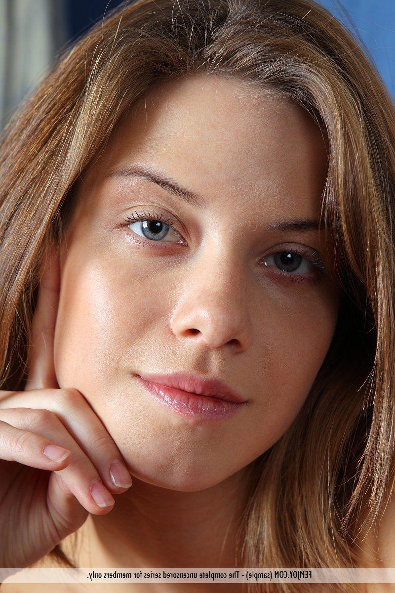16P Pictures of Anita C showing her hotness