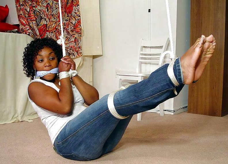 25P Black Girls in Trouble