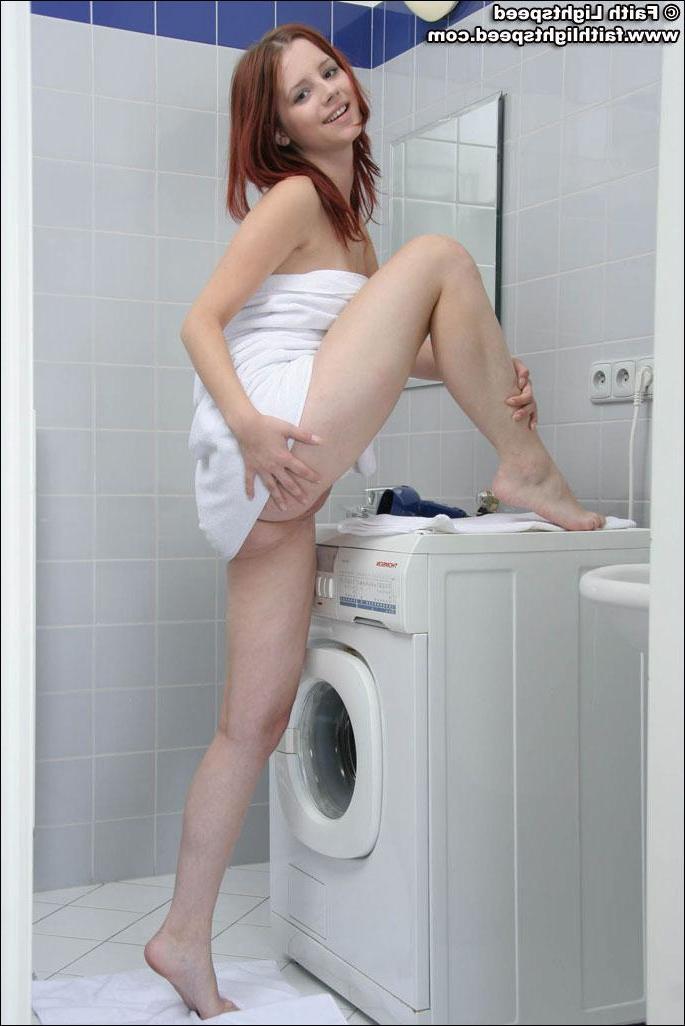 20P Faith Lightspeed shows you her naughty parts under her towel