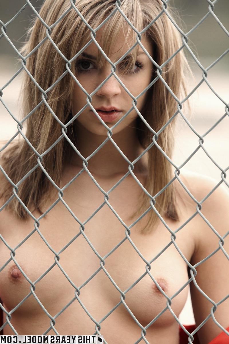 15P Hot teen Aspen parker salutes our vets by stripping in public