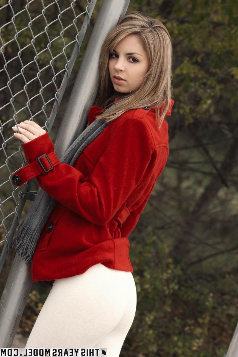 15P Hot teen Aspen parker salutes our vets by stripping in public