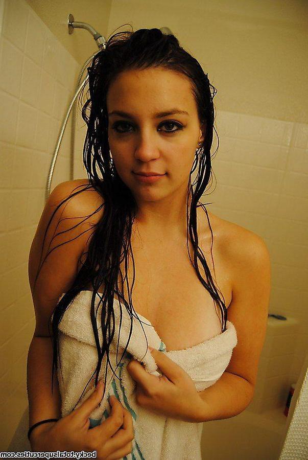 20P Pictures of hot brunette teen Becky getting all wet for you