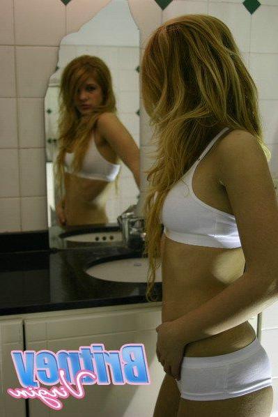 16P Pictures of teen Britney Virgin teasing in her underwear