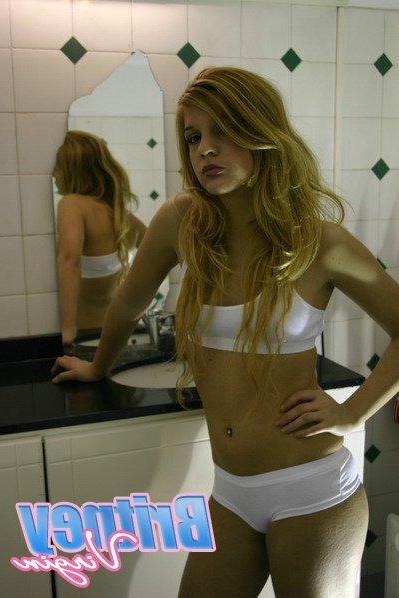 16P Pictures of teen Britney Virgin teasing in her underwear