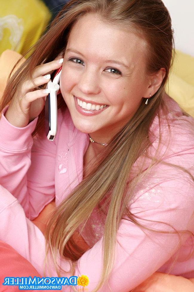 15P Naughty cellphone fun with teen Dawson Miller