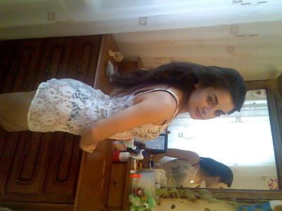 6P Turkish Girl Yasemin