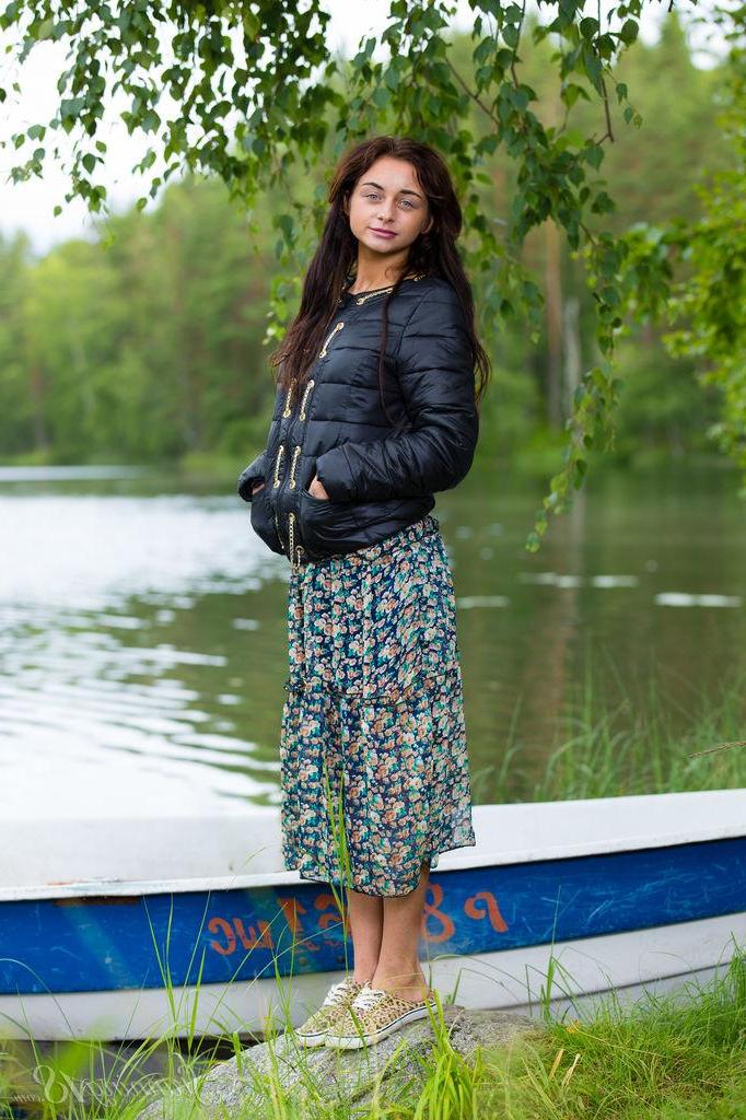 16P Brunette teen Dominika Dark gets naked by the lake in "Mermaid"