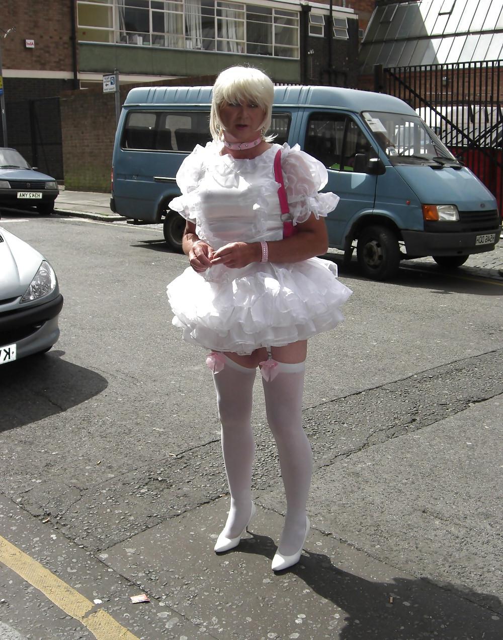 9P Sissy nancy exposed in public