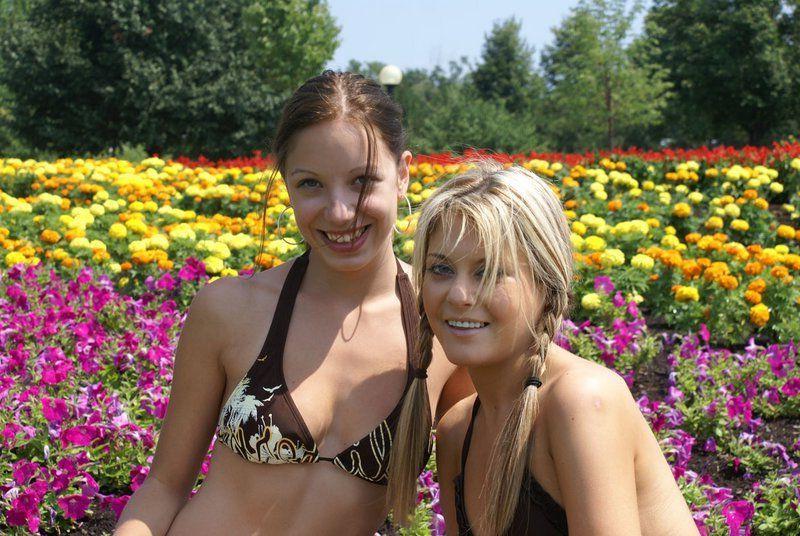13P Assorted pics of Dream Taylor being a naughty girl