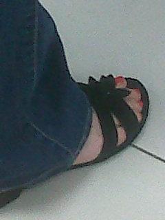 14P Sexy Candid Feet 