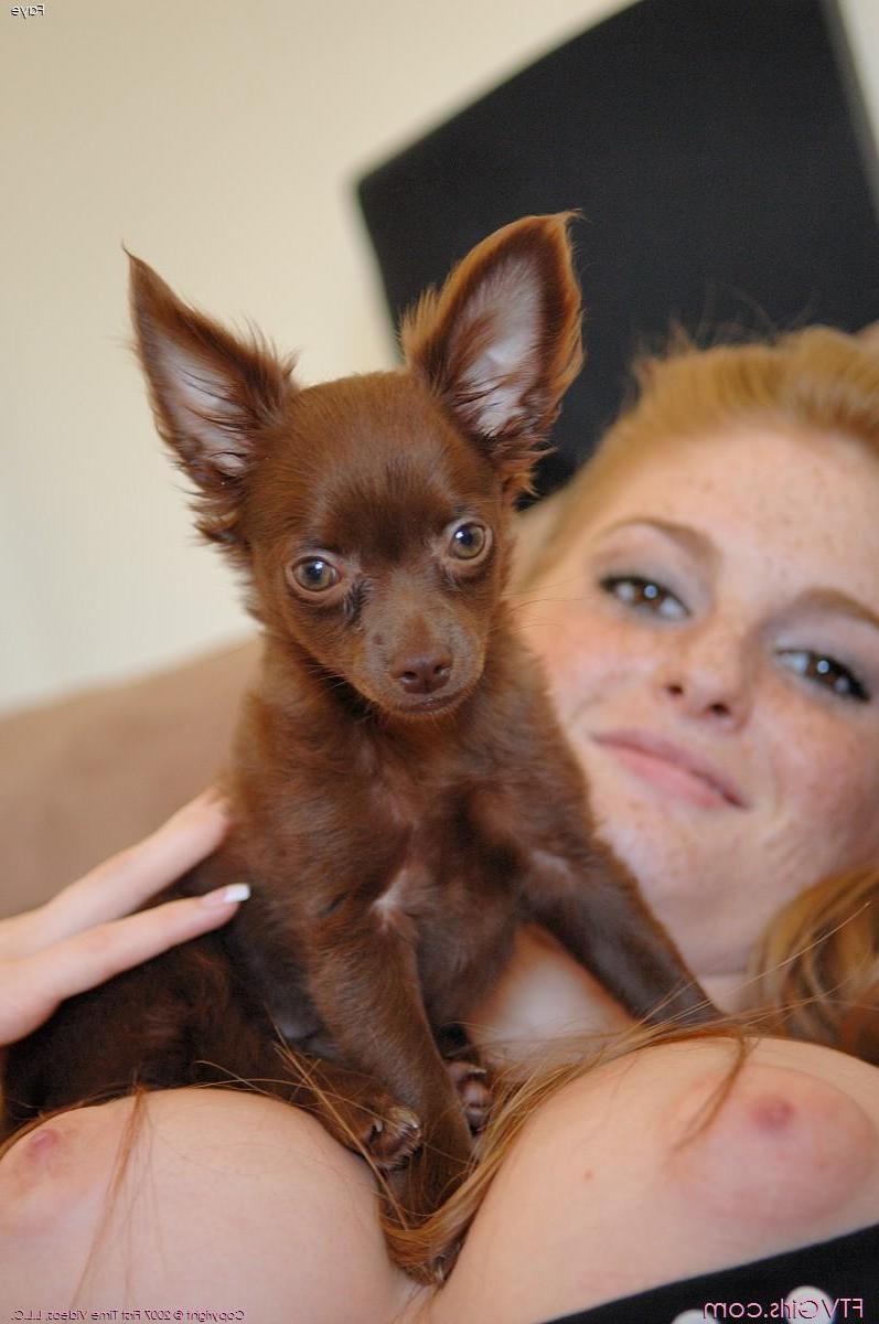 20P Pictures of redhead teen Faye Reagan playing with her pussy