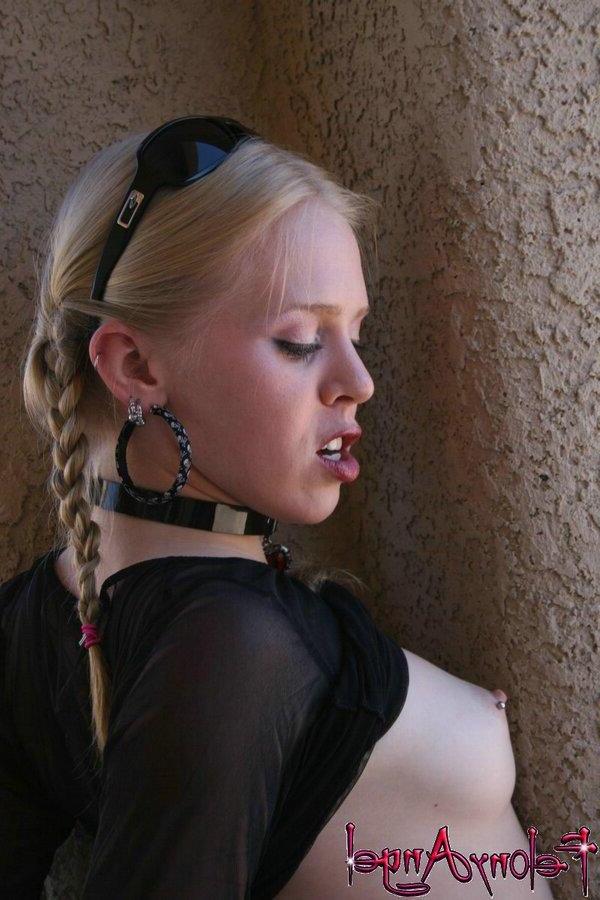 16P Pictures of Felony Angel showing you her fun parts