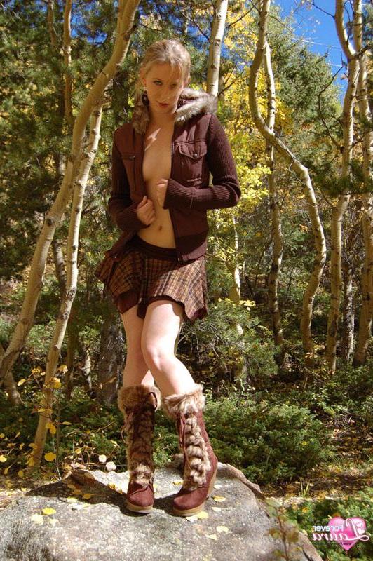 16P Redhead teen Laura gets topless in the mountains
