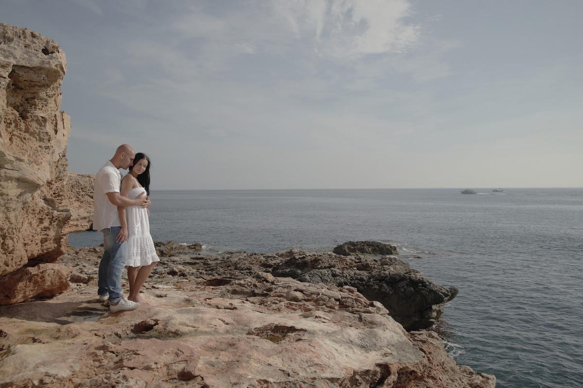 16P Gorgeous Gianna and Pablo make passionate love with the wind in their hair and sea at their feet. Hot!