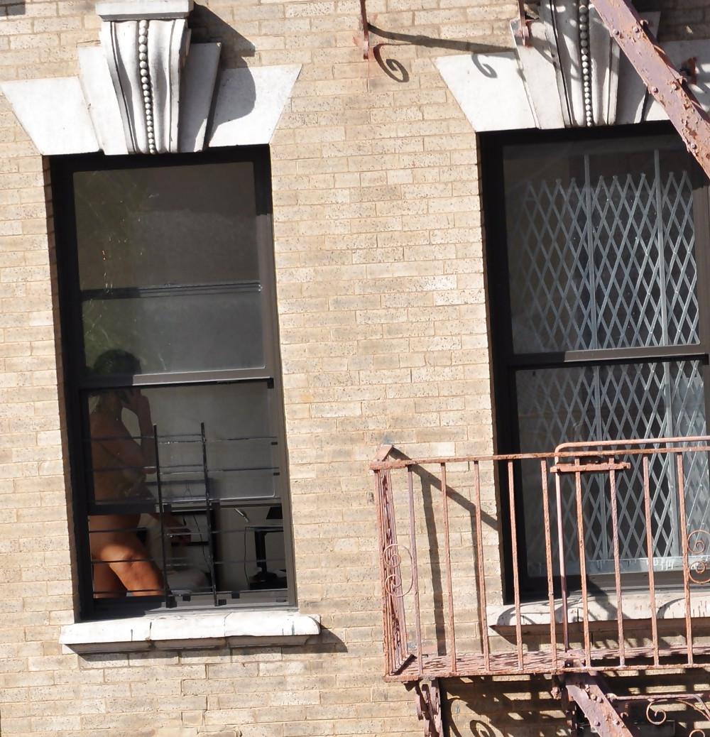 5P Harlem Naked Neighbor 2 New York