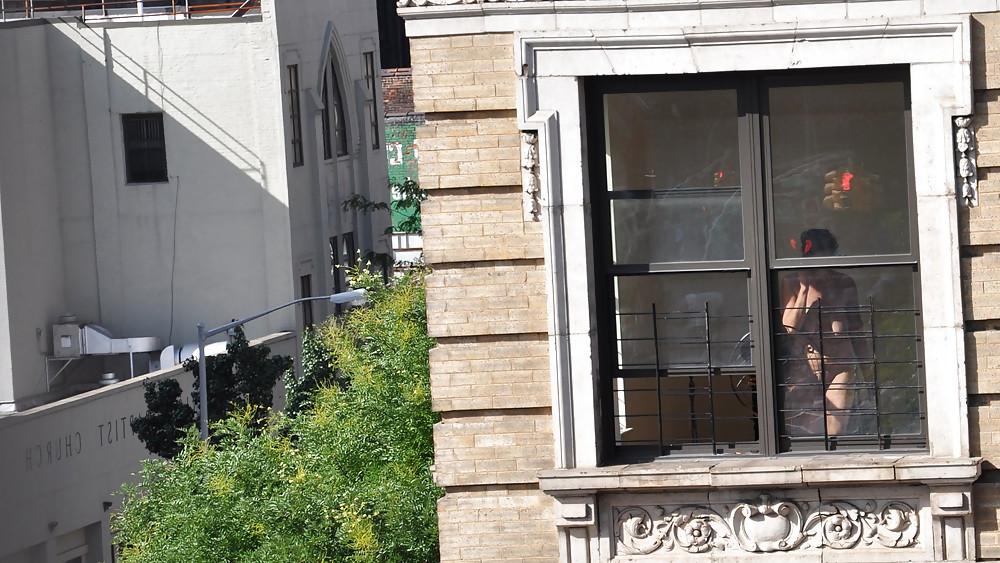 5P Harlem Naked Neighbor 2 New York