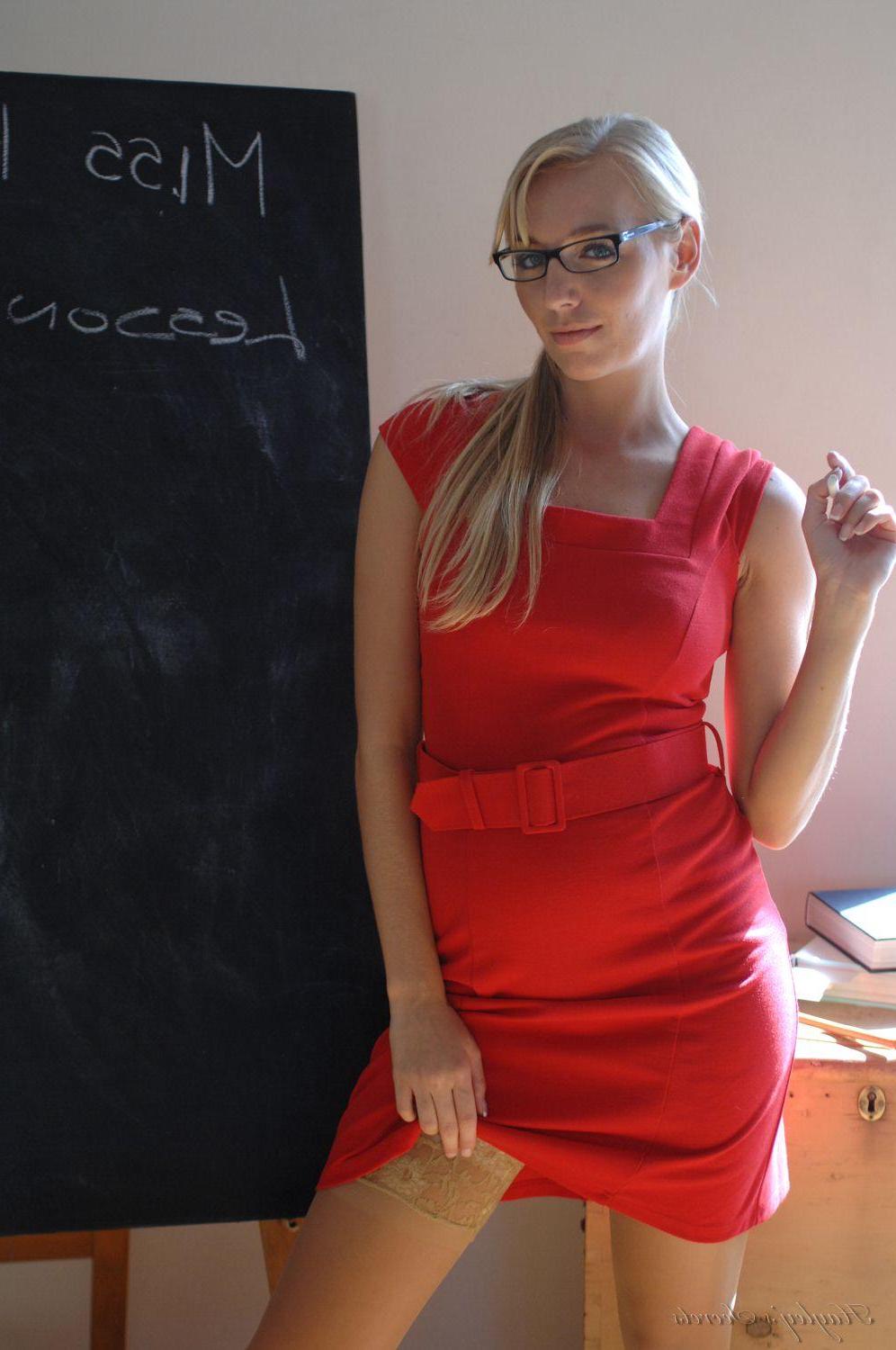 12P Pictures of Hayley Marie being your fantasy teacher