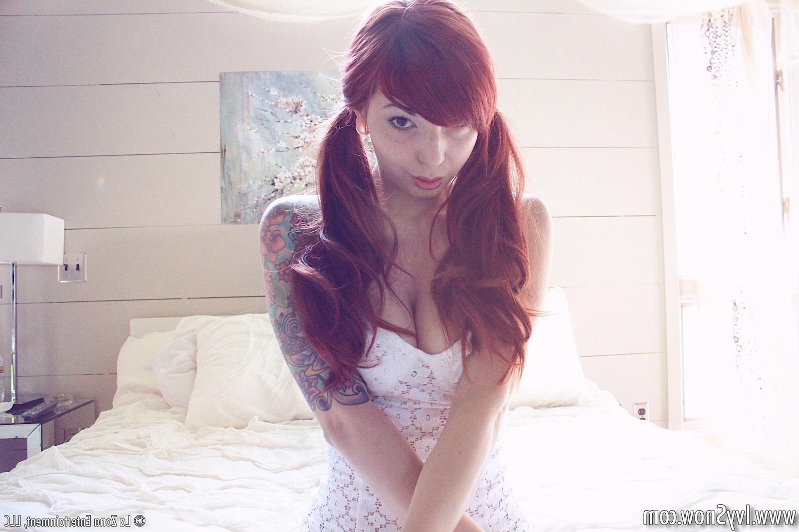 15P Ivy Snow slowly undresses from her sexy white lace lingerie in front of a mirror