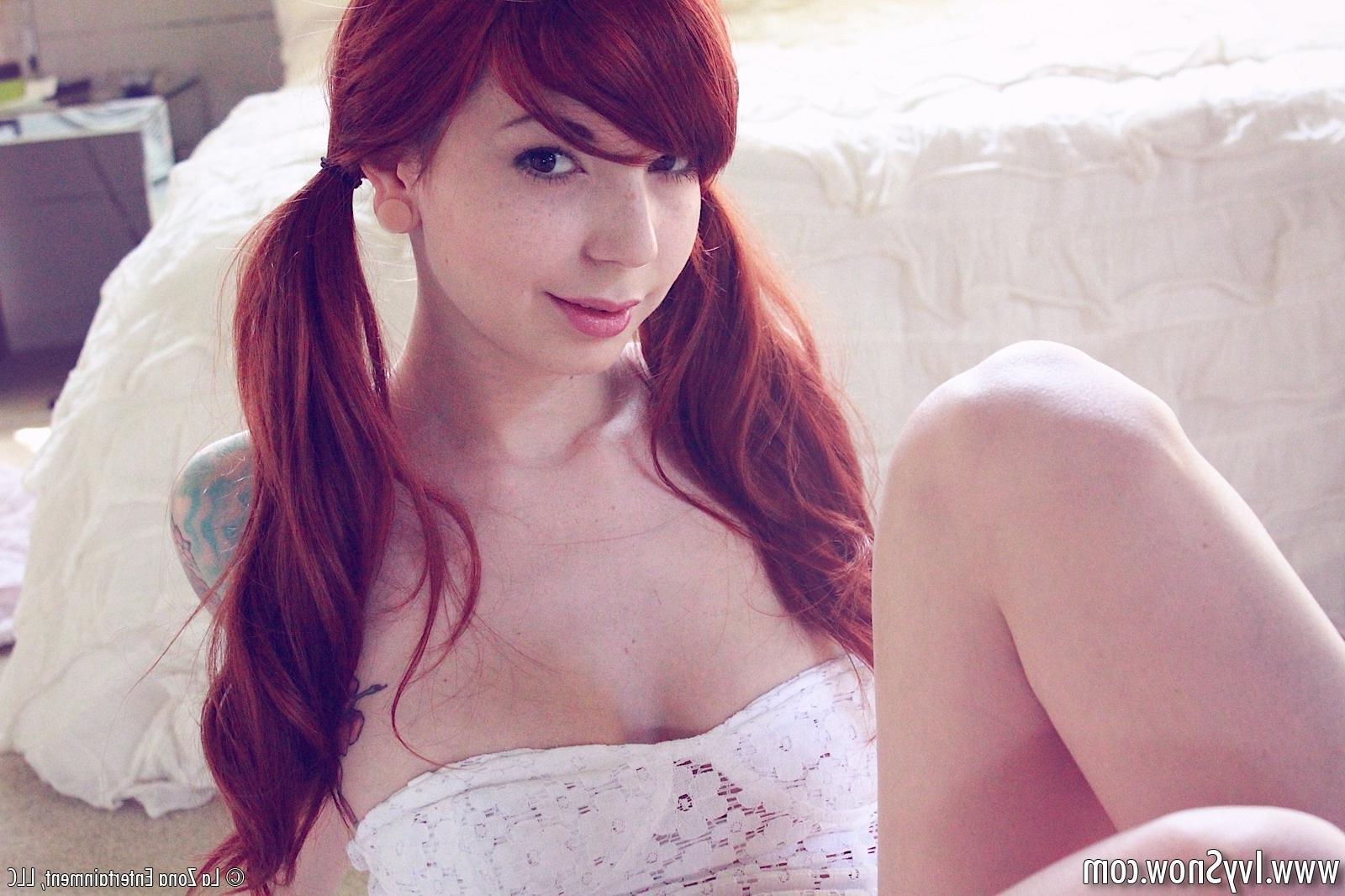 15P Ivy Snow slowly undresses from her sexy white lace lingerie in front of a mirror