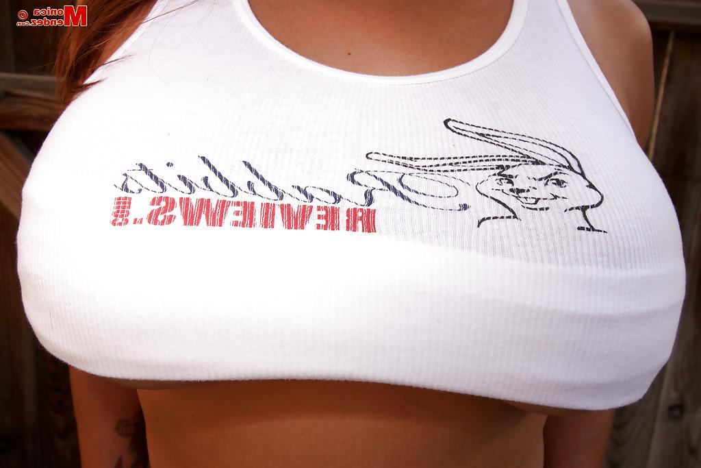 15P Babe Monica Mendez liberates her massive knockers from her shirt