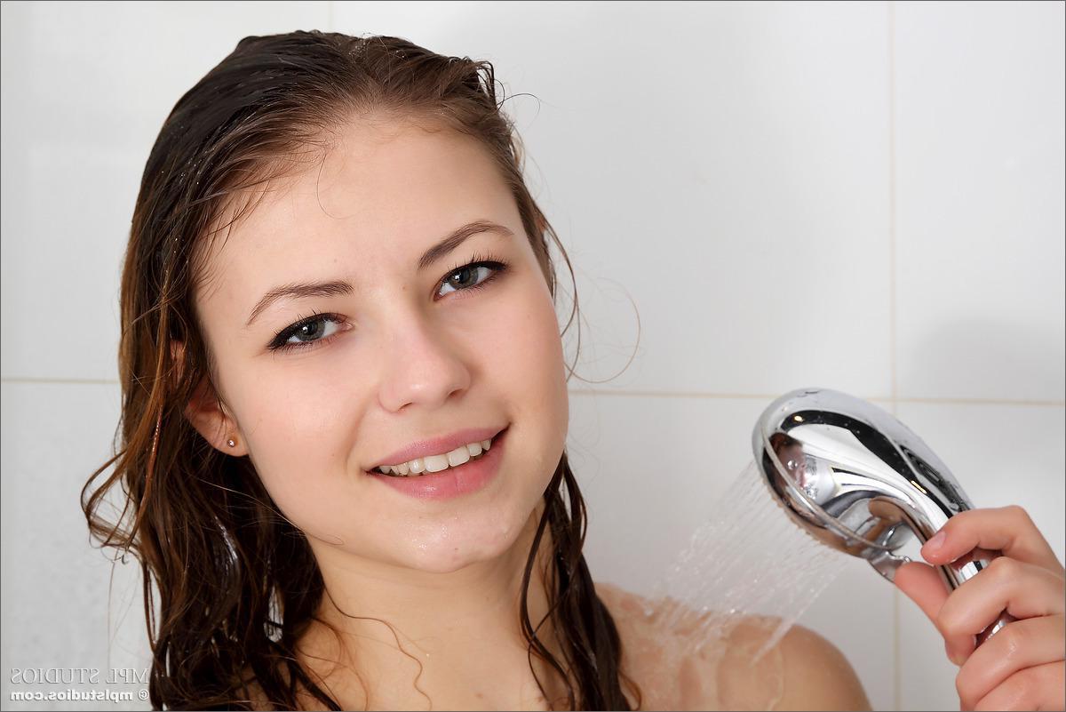 12P MPL Studios Presents Jenna in "Shower With"