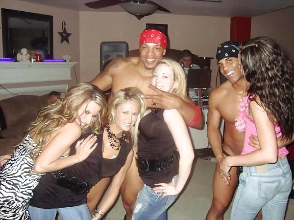 25P White Daughters - Into Black Guys