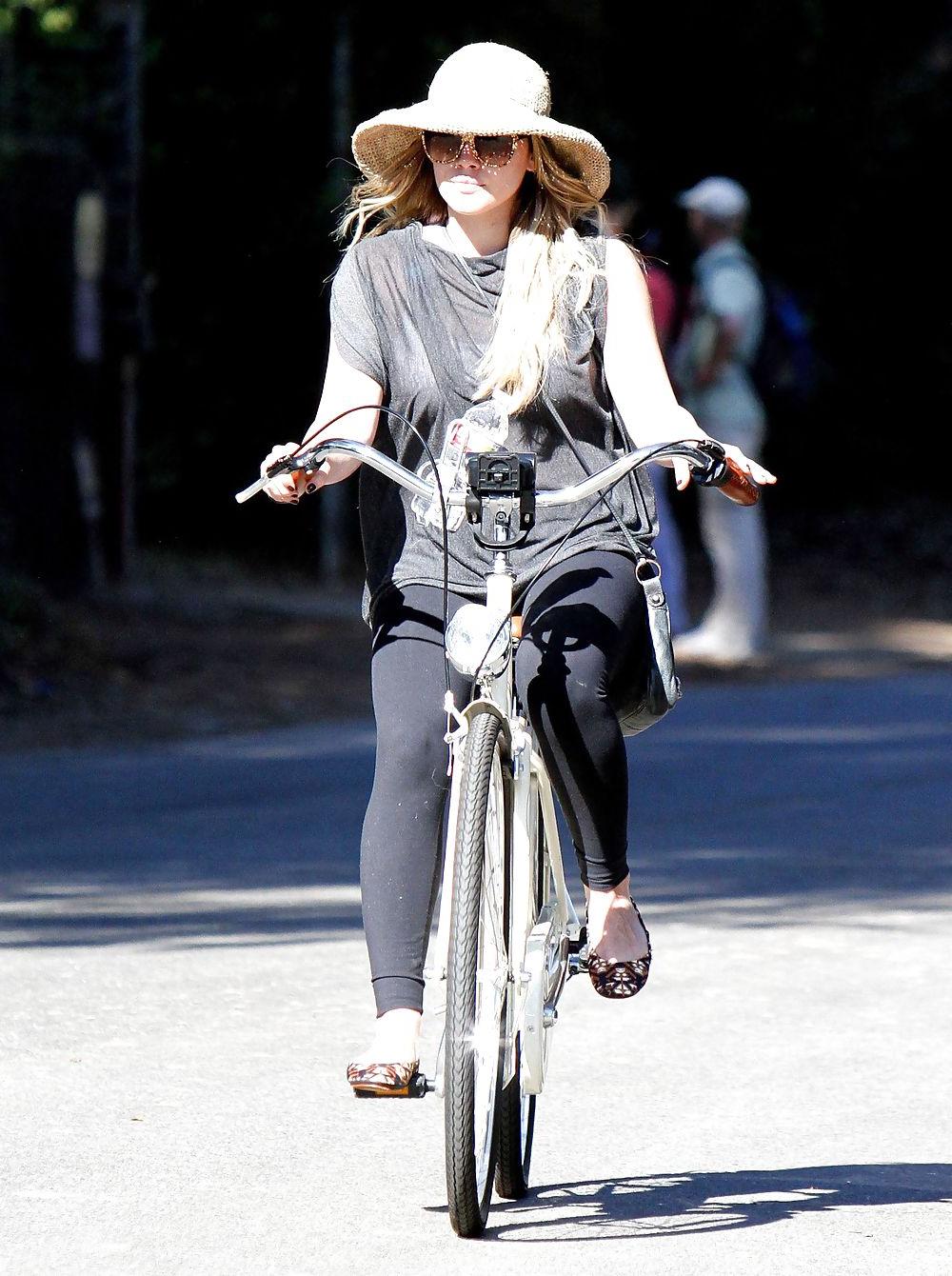 11P Hilary Duff - out riding her bike in Toluca Lake