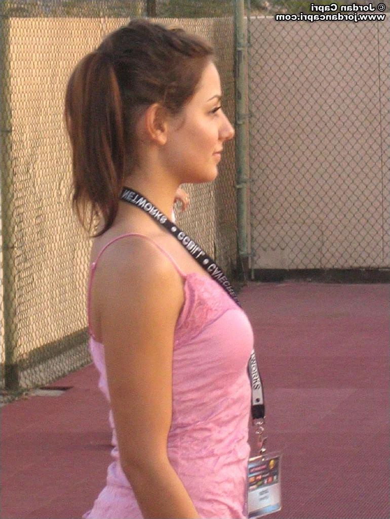 20P Jordan and her friends get naughty on the tennis court