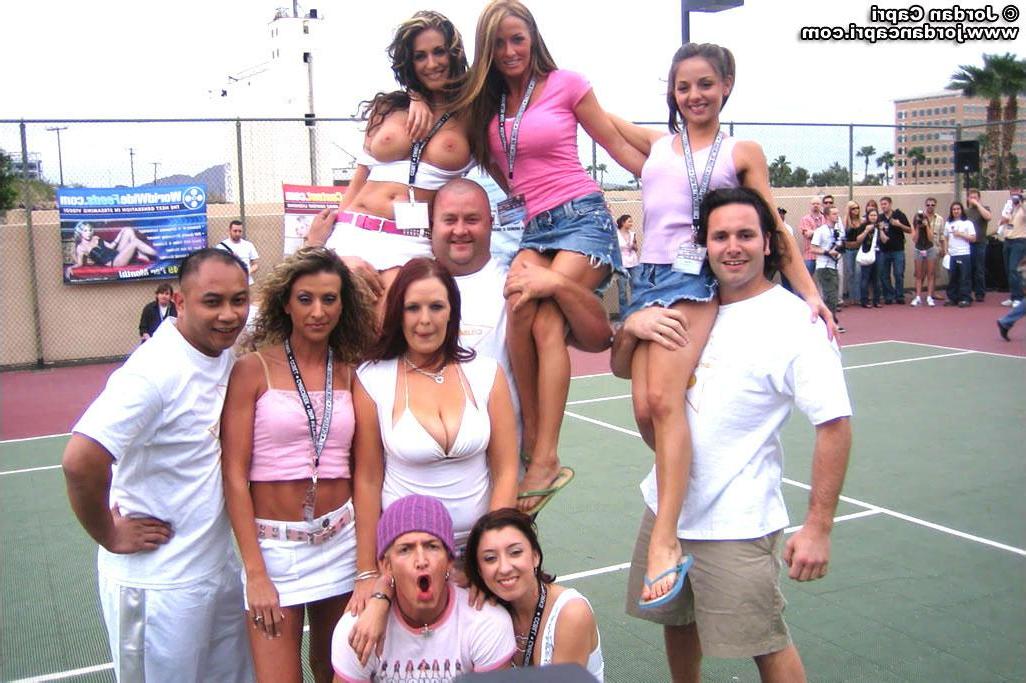 20P Jordan and her friends get naughty on the tennis court