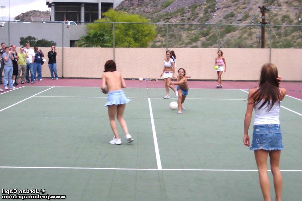 20P Jordan and her friends get naughty on the tennis court