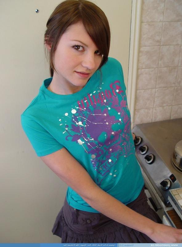 20P Pictures of Josie Model stripping in the kitchen