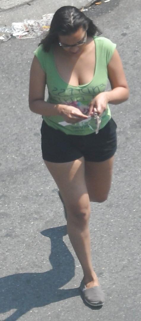 7P Harlem Girls in the Heat 103 New York - Nerd Girl
