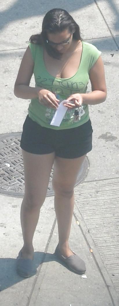 7P Harlem Girls in the Heat 103 New York - Nerd Girl