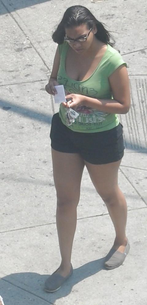 7P Harlem Girls in the Heat 103 New York - Nerd Girl