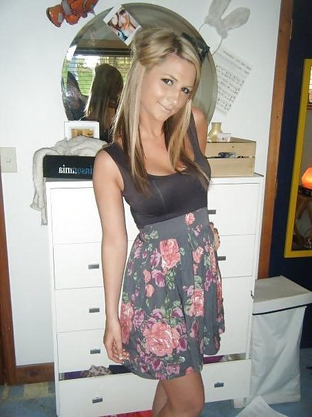 17P Hot British teen model - Rosie regular shots